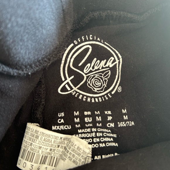 Forever 21 x Selena limited edition black biker shorts size M women’s - Picture 2 of 3